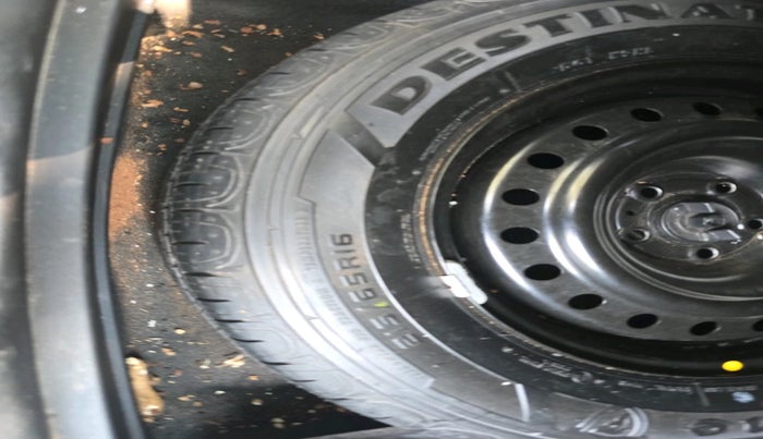 2019 Jeep Compass LIMITED PLUS DIESEL, Diesel, Manual, 74,171 km, tyre