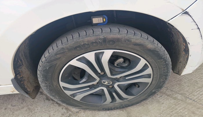 2019 Tata Tiago XZ PETROL, Petrol, Manual, 79,600 km, tyre