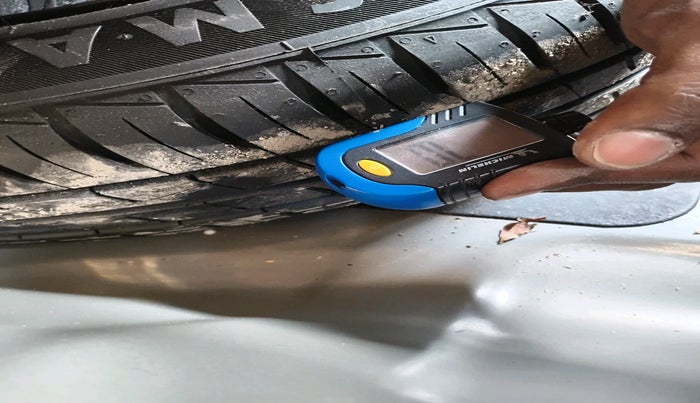 2021 Hyundai AURA SX 1.2 CNG, Petrol, Manual, 13,795 km, tyre