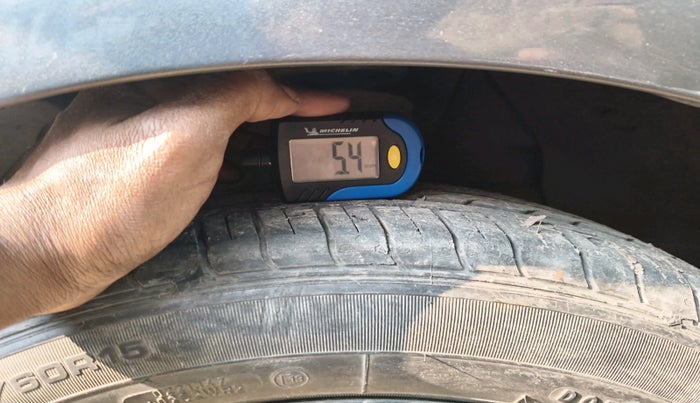 2021 Hyundai AURA SX 1.2 CNG, Petrol, Manual, 13,795 km, tyre