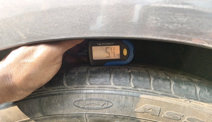 2021 Hyundai AURA SX 1.2 CNG, Petrol, Manual, 13,795 km, tyre