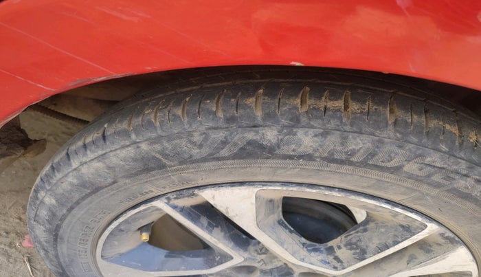 2020 Tata Tiago XZ PLUS PETROL, Petrol, Manual, 65,898 km, tyre