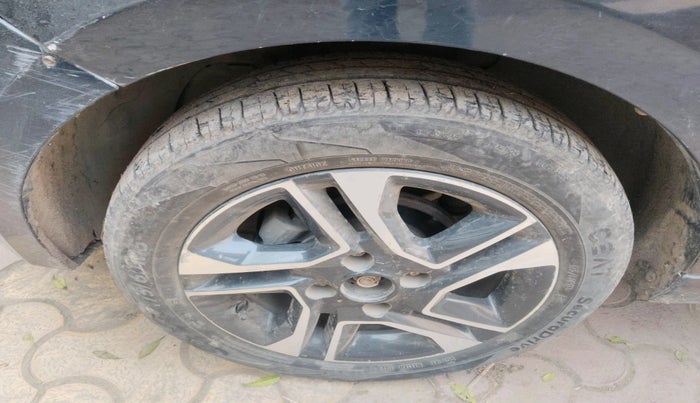 2021 Tata TIGOR XZ PLUS PETROL, Petrol, Manual, 69,177 km, tyre