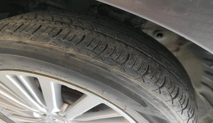 2020 Honda City 1.5L I-VTEC V MT 5TH GEN, Petrol, Manual, 83,093 km, tyre