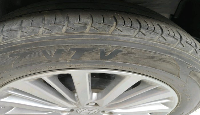 2020 Honda City 1.5L I-VTEC V MT 5TH GEN, Petrol, Manual, 83,093 km, tyre