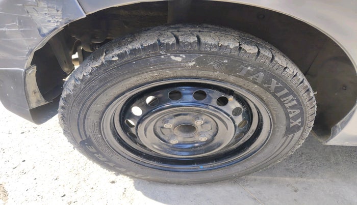 2016 Maruti Celerio ZXI AMT, Petrol, Automatic, 95,150 km, tyre