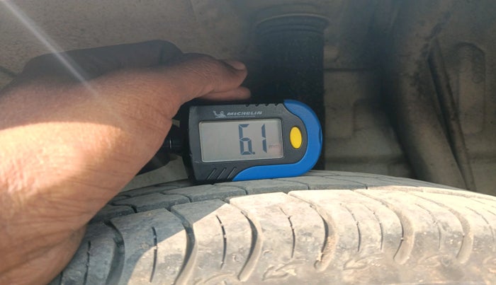 2020 Maruti Celerio VXI, Petrol, Manual, 1,02,159 km, tyre