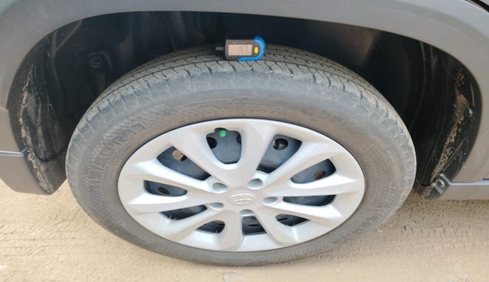 2023 Toyota URBAN CRUISER HYRYDER E NEO DRIVE, Petrol, Manual, 21,491 km, tyre