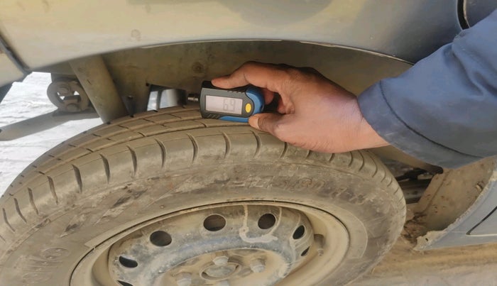 2017 Maruti Wagon R 1.0 LXI CNG, CNG, Manual, 1,29,427 km, tyre