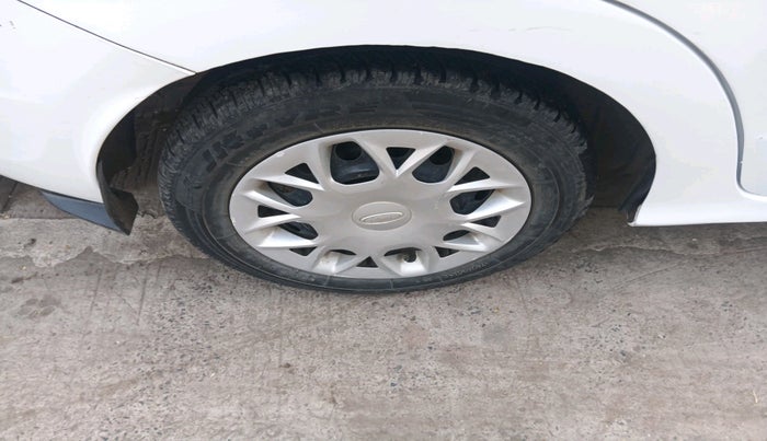 2017 Ford Figo Aspire AMBIENTE 1.5 DIESEL, Diesel, Manual, 86,123 km, tyre