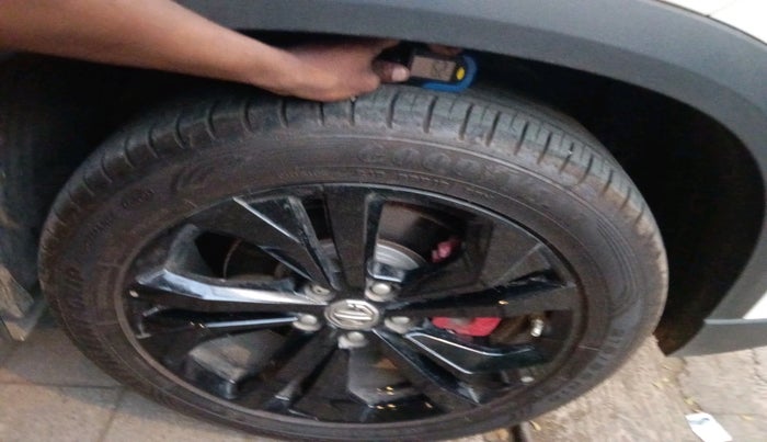 2024 MG HECTOR Snowstorm 1.5 Turbo CVT, Petrol, Automatic, 7,261 km, tyre