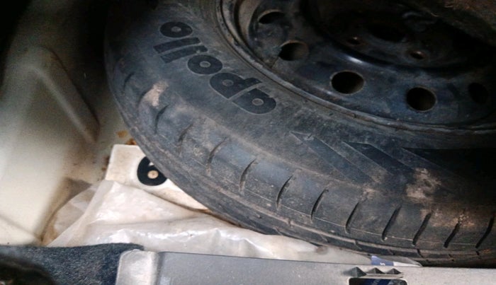 2011 Maruti Swift Dzire VXI, Petrol, Manual, 46,818 km, tyre