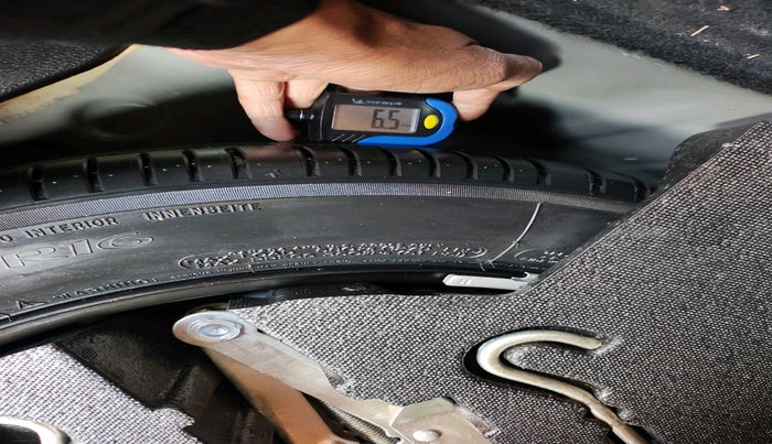 2019 Honda WR-V 1.2L I-VTEC VX MT, Petrol, Manual, 13,549 km, tyre