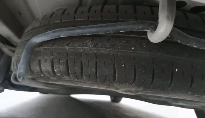 2022 Maruti XL6 ZETA MT, Petrol, Manual, 48,325 km, tyre