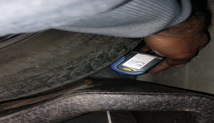 2013 Volkswagen Vento HIGHLINE 1.6 MPI, Petrol, Manual, 83,014 km, tyre