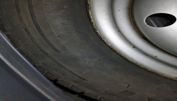 2012 Maruti Wagon R 1.0 LXI, Petrol, Manual, 89,797 km, tyre