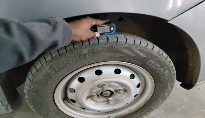 2012 Maruti Wagon R 1.0 LXI, Petrol, Manual, 89,797 km, tyre