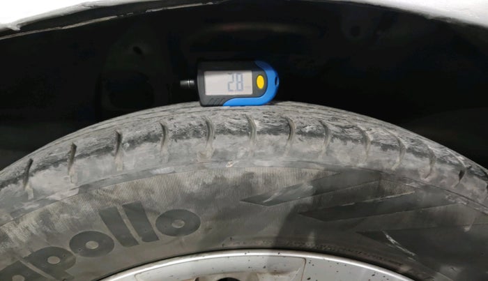 2016 Hyundai Elite i20 SPORTZ 1.2, Petrol, Manual, 1,15,336 km, tyre