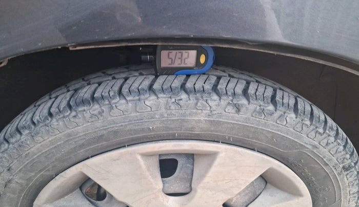 2016 Maruti Alto K10 VXI AMT, Petrol, Automatic, 76,948 km, tyre