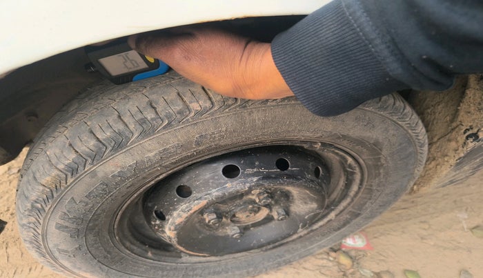 2019 Maruti Alto 800 VXI, Petrol, Manual, 62,924 km, tyre