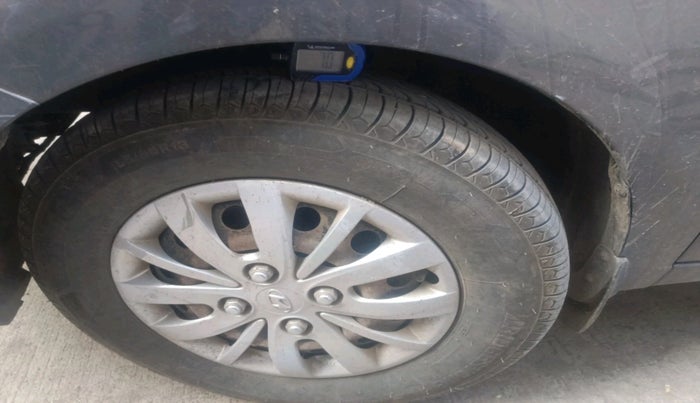 2013 Hyundai i10 MAGNA 1.2, Petrol, Manual, 43,797 km, tyre