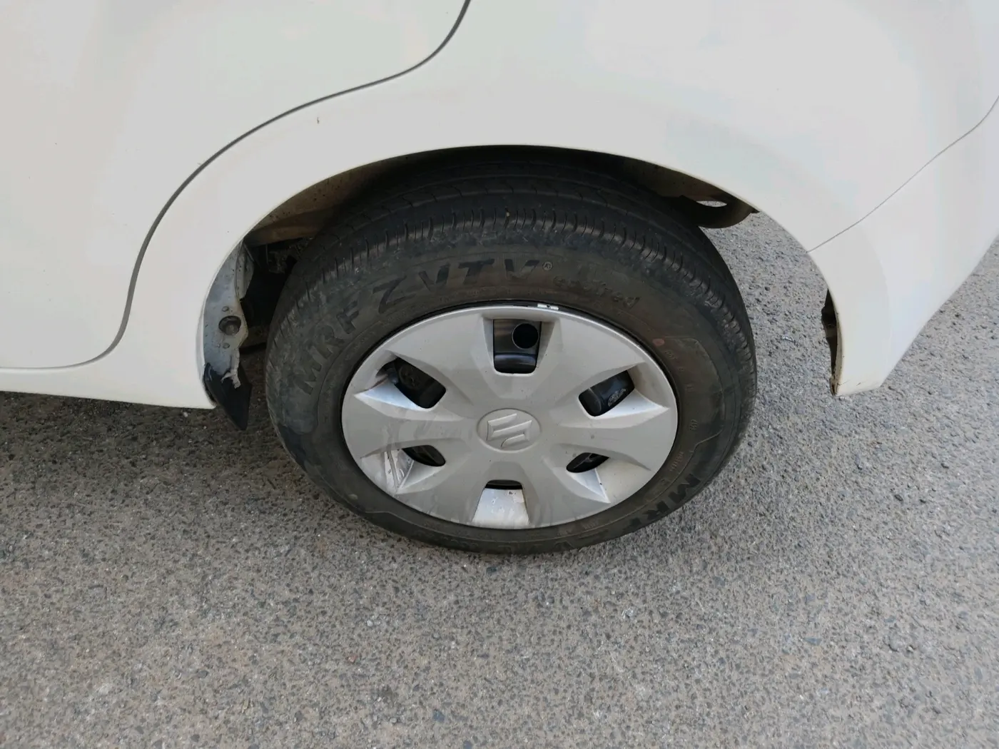 2024 Maruti New Wagon-R VXI 1.0, Petrol, Manual, 33,464 km, tyre