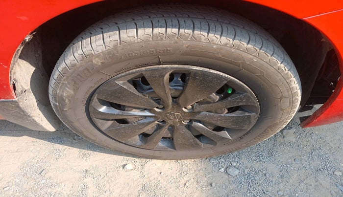 2017 Maruti Baleno DELTA DIESEL 1.3, Diesel, Manual, 1,97,715 km, tyre