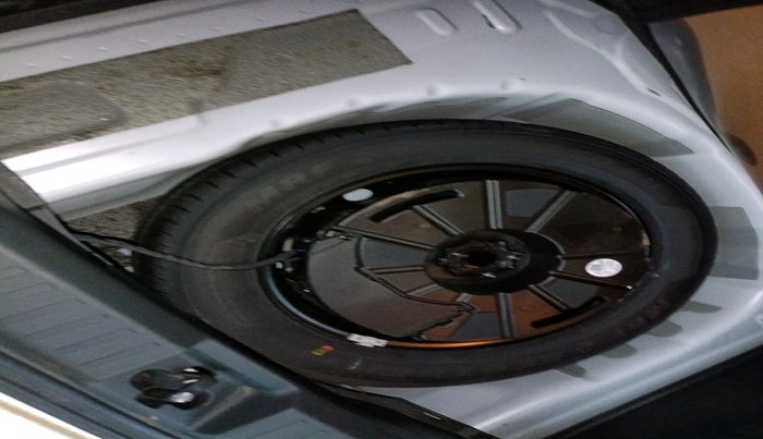 2025 Skoda KUSHAQ  MONTE CARLO 1.0L TSI MT, Petrol, Manual, 14,747 km, tyre