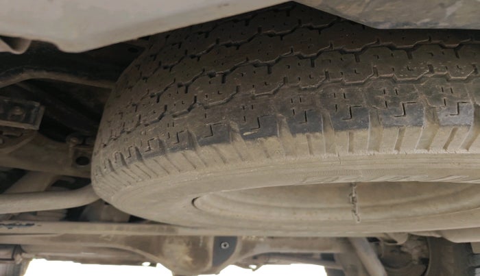 2018 Tata Hexa XM 4X2 7 STR, Diesel, Manual, 1,22,972 km, tyre