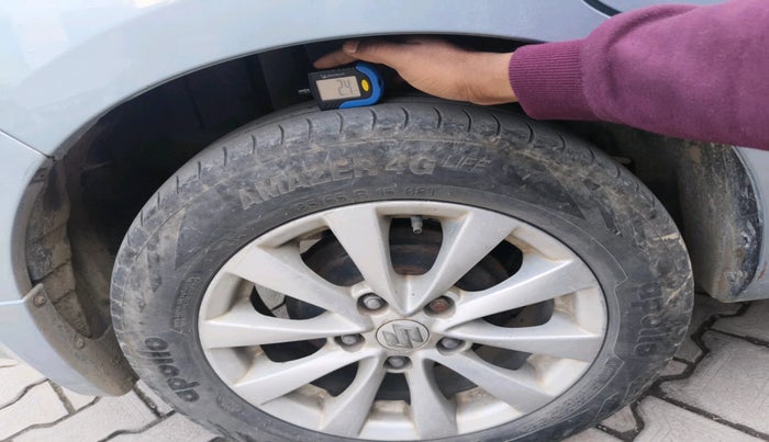 2014 Maruti Ertiga ZDI, Diesel, Manual, 1,20,379 km, tyre