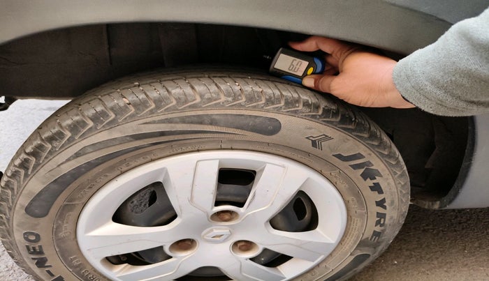 2019 Renault Kwid RXT 0.8 (O), Petrol, Manual, 43,851 km, tyre