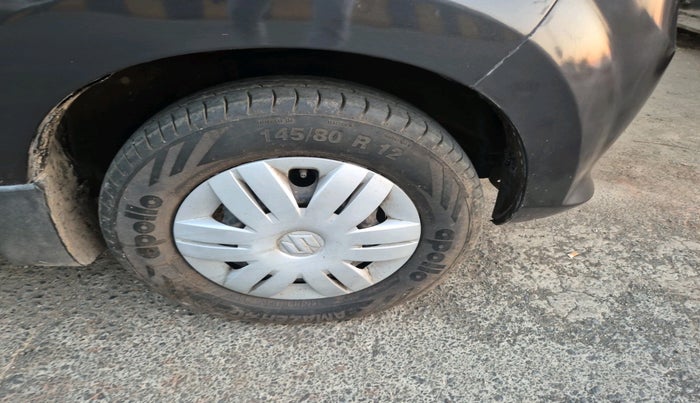 2014 Maruti Alto 800 LXI CNG, Petrol, Manual, 13,822 km, tyre