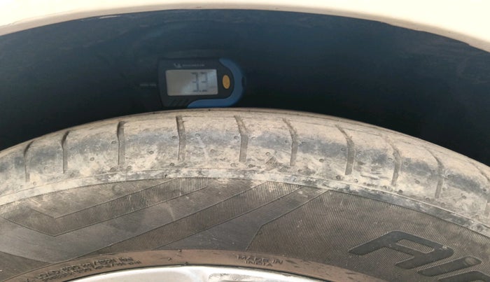 2017 Ford Ecosport TITANIUM 1.5L DIESEL, Diesel, Manual, 1,13,638 km, tyre