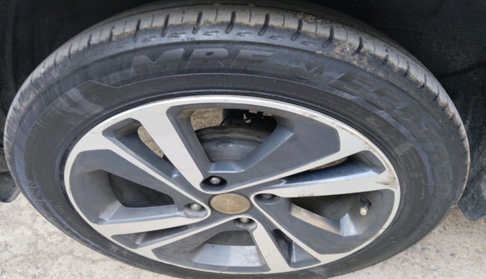 2022 Tata ALTROZ XZ PLUS DIESEL, Diesel, Manual, 1,00,508 km, tyre