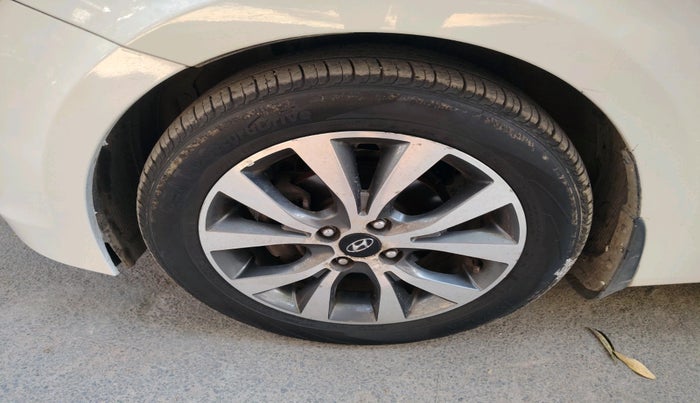 2015 Hyundai Verna FLUIDIC 1.6 CRDI S(O) 4S, Diesel, Manual, 1,06,785 km, tyre