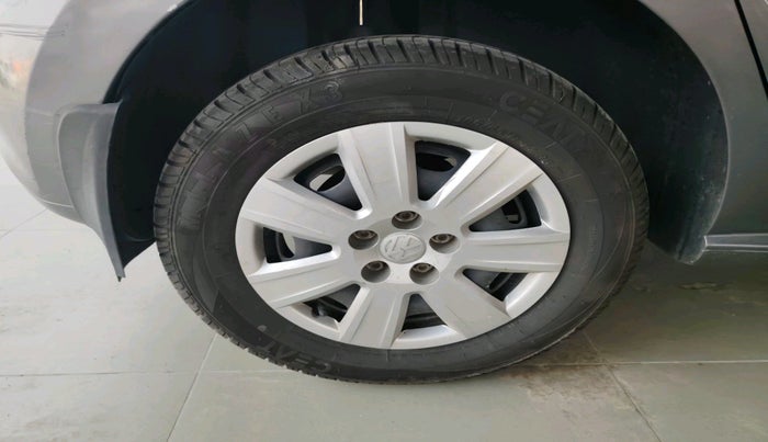 2011 Volkswagen Polo COMFORTLINE 1.2L PETROL, Petrol, Manual, 78,755 km, tyre