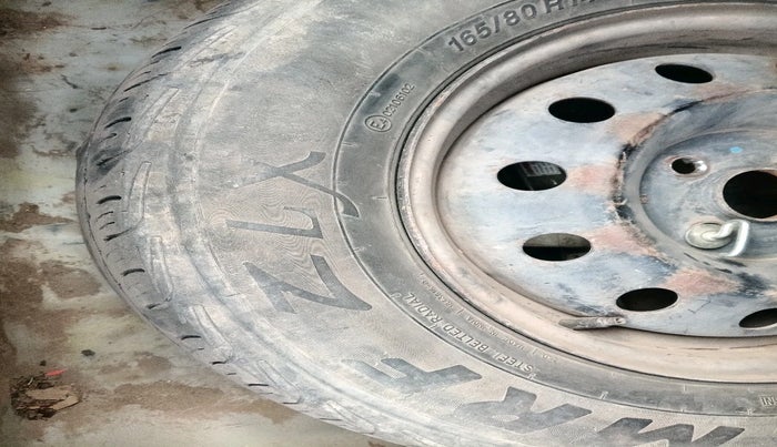 2016 Maruti Swift Dzire VDI, Diesel, Manual, 1,68,775 km, tyre