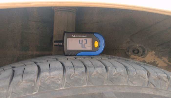 2015 Maruti Celerio VXI AMT, Petrol, Automatic, 72,958 km, tyre