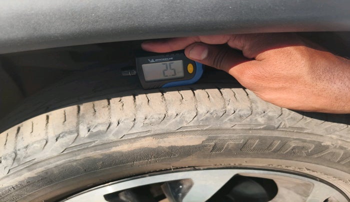 2020 Jeep Compass LIMITED PLUS PETROL AT, Petrol, Automatic, 31,672 km, tyre