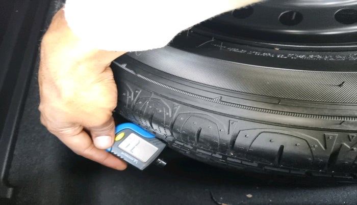 2020 Jeep Compass LIMITED PLUS PETROL AT, Petrol, Automatic, 31,672 km, tyre