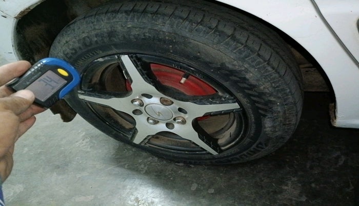 2013 Hyundai Santro Xing GL PLUS, Petrol, Manual, 1,15,953 km, tyre