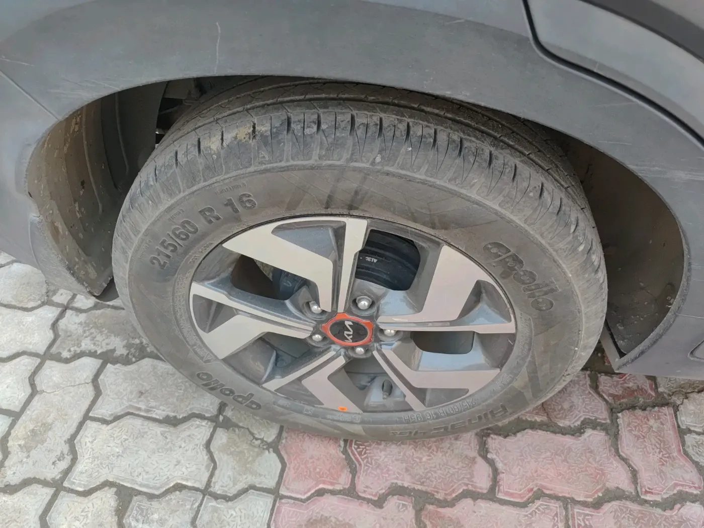 2022 KIA SONET HTX 1.0 DCT, Petrol, Automatic, 19,199 km, tyre