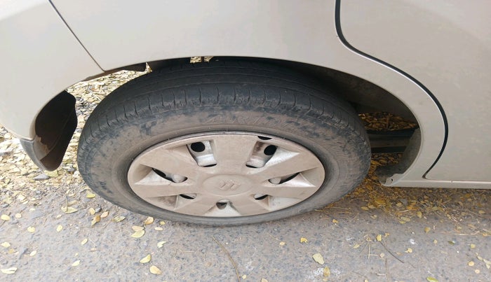 2011 Maruti Wagon R 1.0 LXI, Petrol, Manual, 55,241 km, tyre