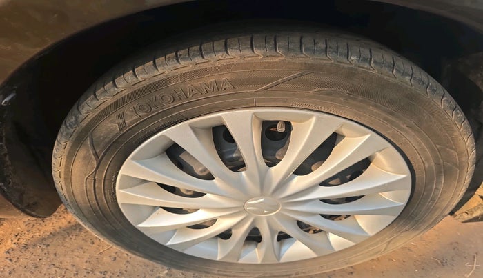 2017 Maruti Ciaz VDI+ SHVS, Diesel, Manual, 82,843 km, tyre