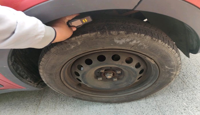 2018 Tata NEXON XM PETROL, Petrol, Manual, 44,018 km, tyre