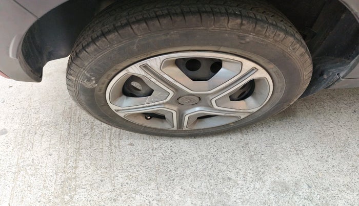 2018 Tata NEXON XM PETROL, Petrol, Manual, 44,018 km, tyre