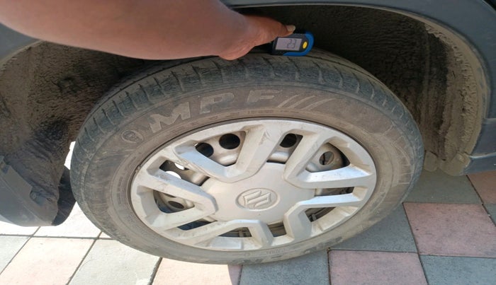 2017 Maruti Vitara Brezza LDI, Diesel, Manual, 74,021 km, tyre