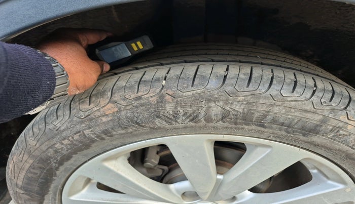 2022 MG ASTOR SUPER 1.5 MT, Petrol, Manual, 16,273 km, tyre