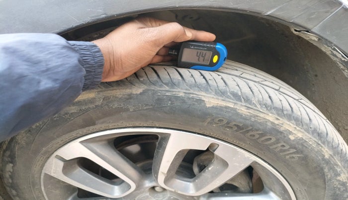 2015 Hyundai i20 Active 1.2 SX, Petrol, Manual, 87,508 km, tyre