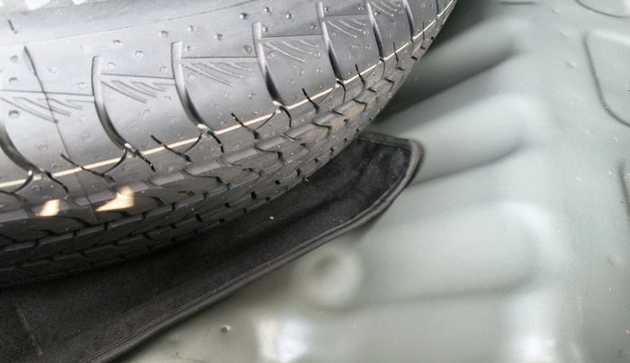 2023 Maruti Grand Vitara DELTA SMART HYBRID, Petrol, Manual, 60,479 km, tyre